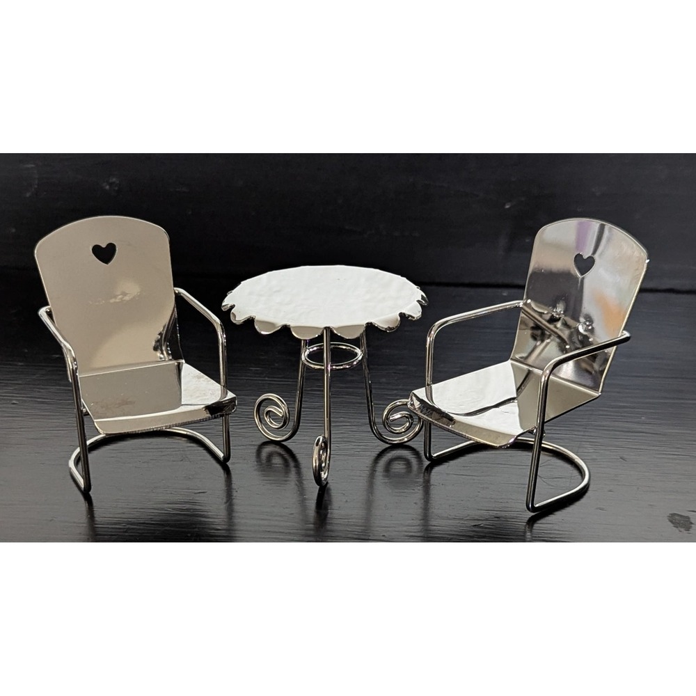 Miniature Metal Patio/Bistro Set Silver (3 Pcs) Heart‎ Cutouts Curled Table Legs